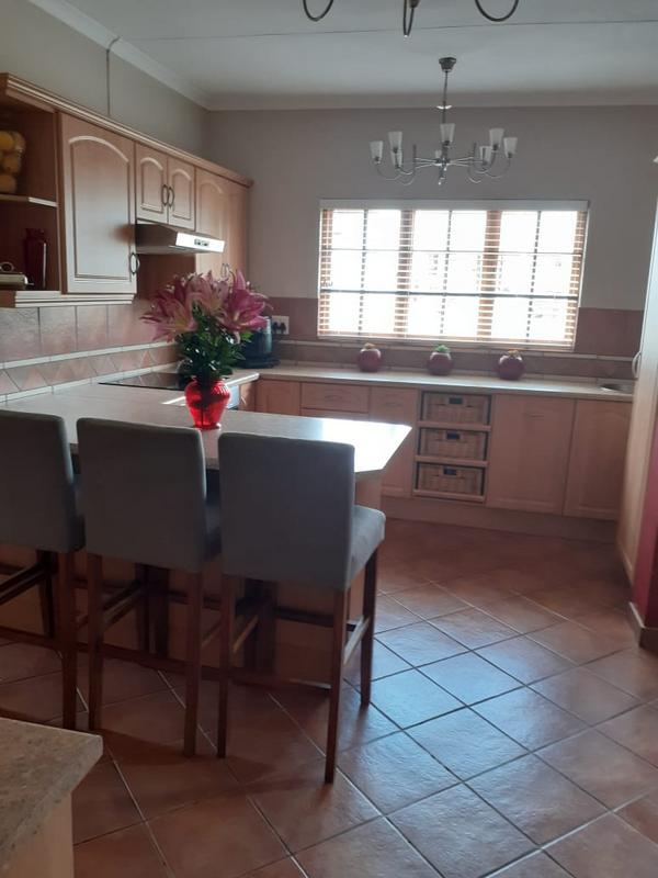 4 Bedroom Property for Sale in Albertinia Western Cape